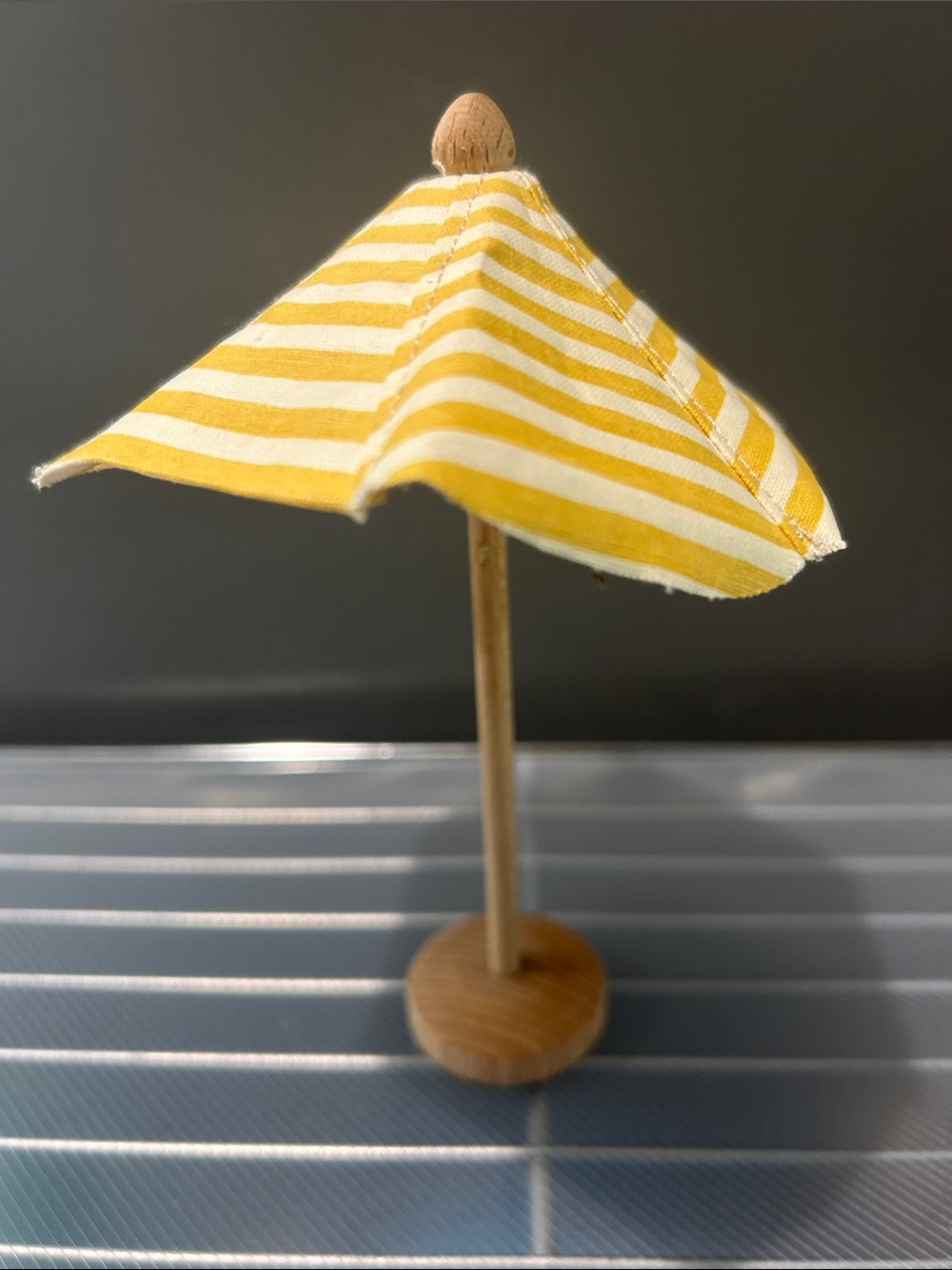 Maileg Striped Beach Chairs and Umbrella Set Retired - Picture 7 of 10